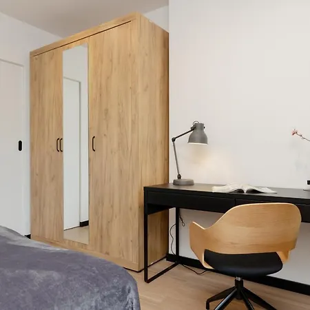 Апартаменты Warsaw Stylish By Renters Пясечно