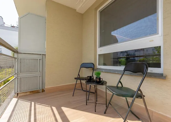 Warsaw Stylish By Renters Apartment