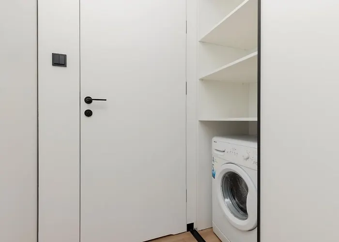 Warsaw Stylish By Renters *